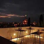Clandestino Hotel Recreo - Adults Only
